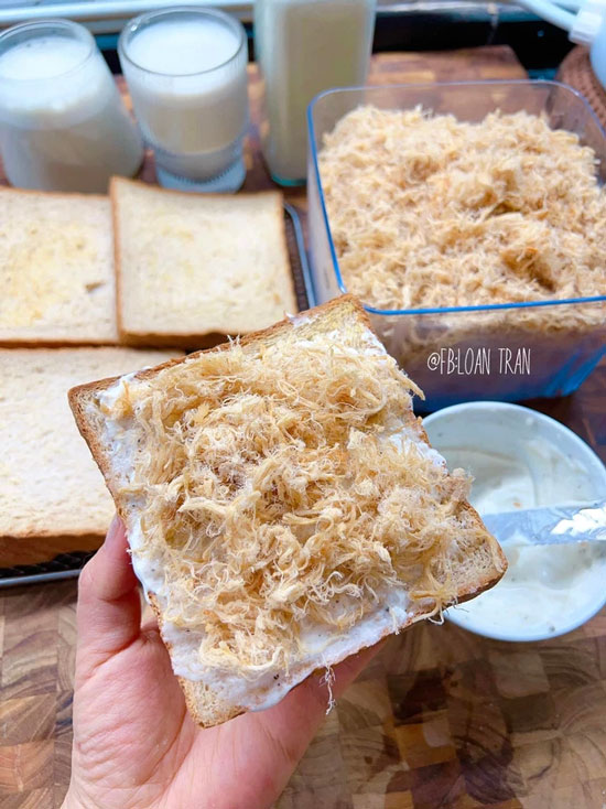 Picture 30 of 34 breakfast menus to help women answer the question 'what to eat for breakfast today'.