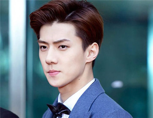 Picture 14 of 39 of the hottest and most stylish men's hairstyles for summer 2026.