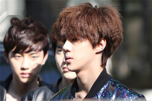 Picture 19 of 39 of the hottest and most stylish men's hairstyles for summer 2026.