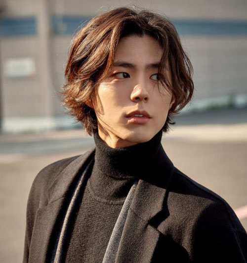 Picture 26 of 39 of the hottest and most stylish men's hairstyles for summer 2026.