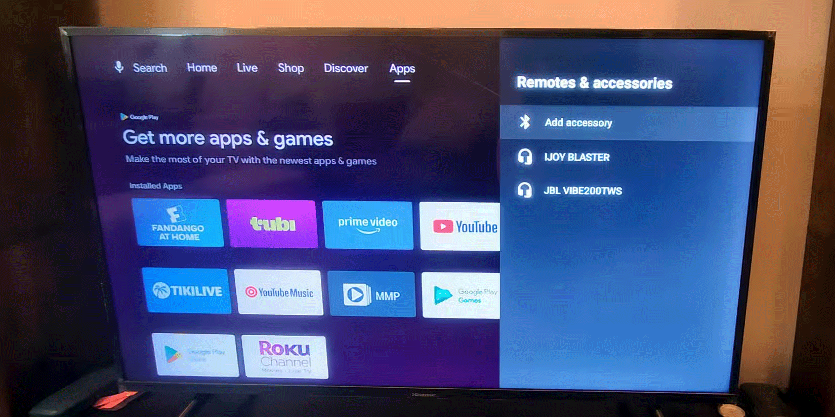 4 Reasons Why You Shouldn't Buy a Smart TV Picture 2
