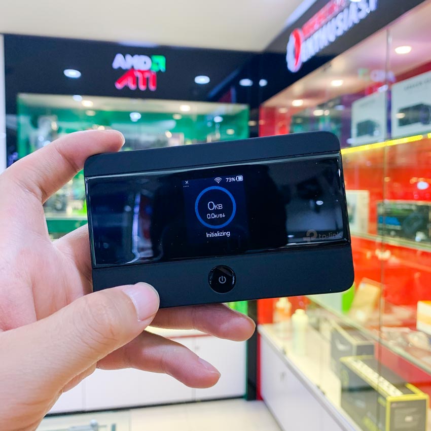 4 super cool car wifi transmitters that drivers cannot miss! Picture 5