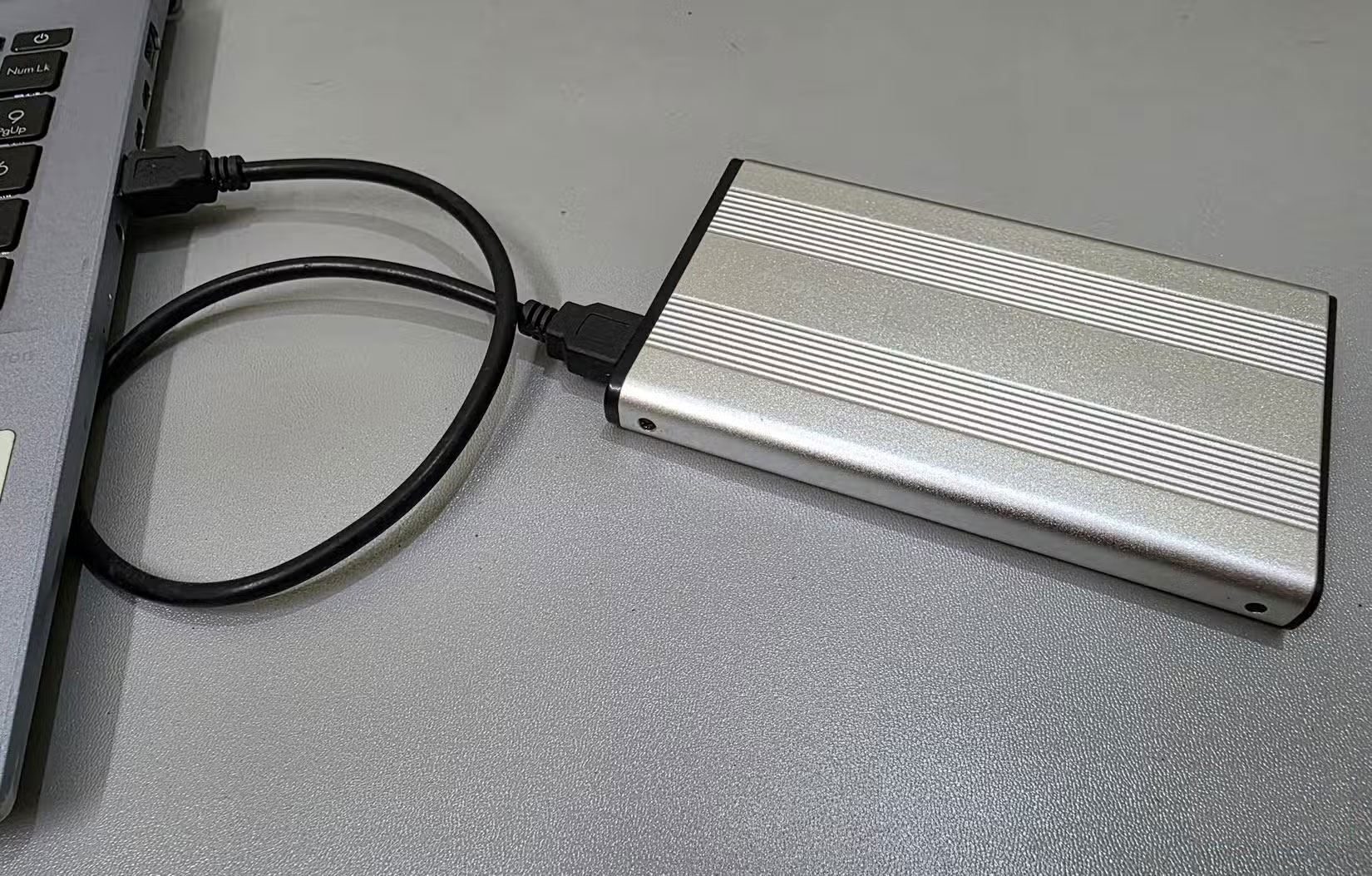 4 ways to reuse hard drives Picture 2