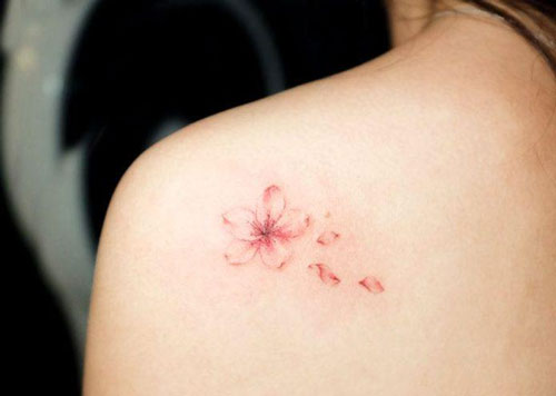 Picture 29 of 44 beautiful mini tattoo designs for women