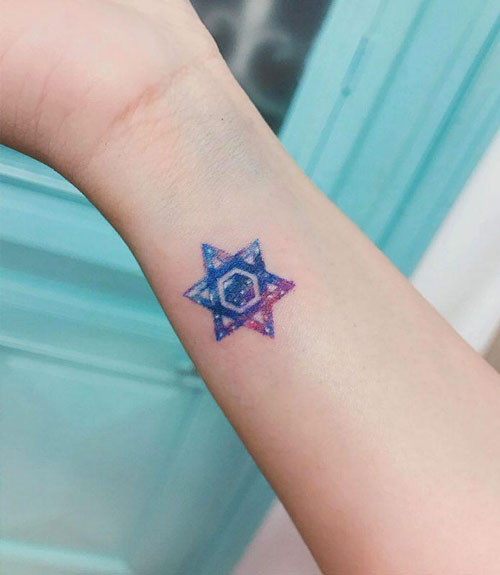 Picture 3 of 44 beautiful mini tattoo designs for women