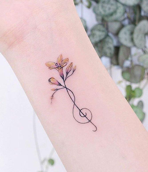Picture 32 of 44 beautiful mini tattoo designs for women