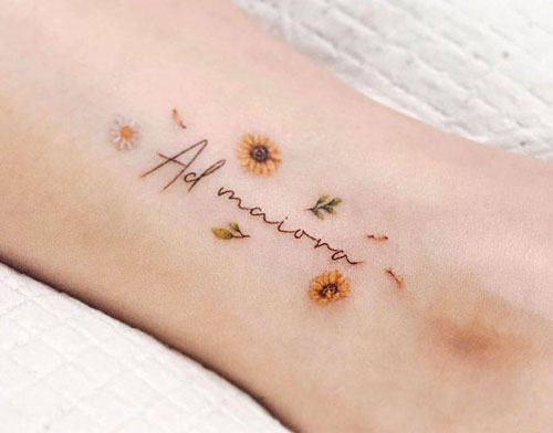 Picture 6 of 44 beautiful mini tattoo designs for women