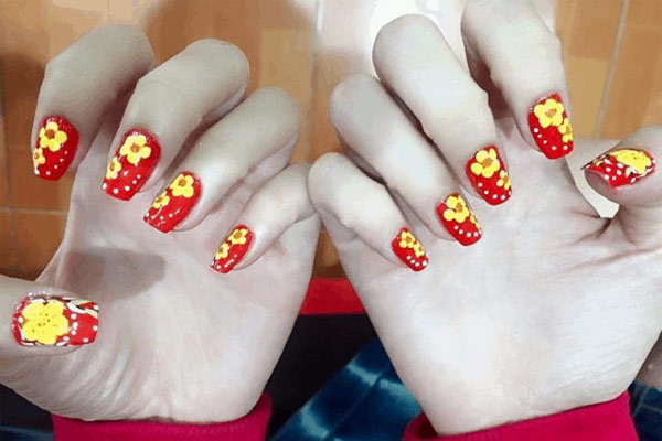 Picture 19 of 44 of the most beautiful nail designs for 2026