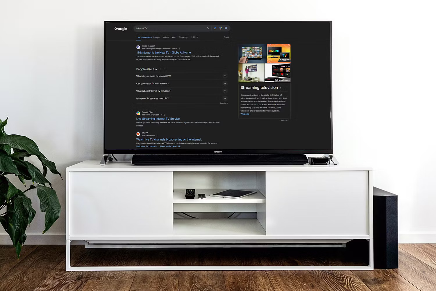 6 best applications to install on smart TV Picture 1