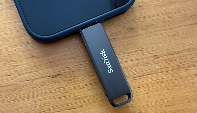 6 clever and unique ways to reuse old USB drives. Picture 4