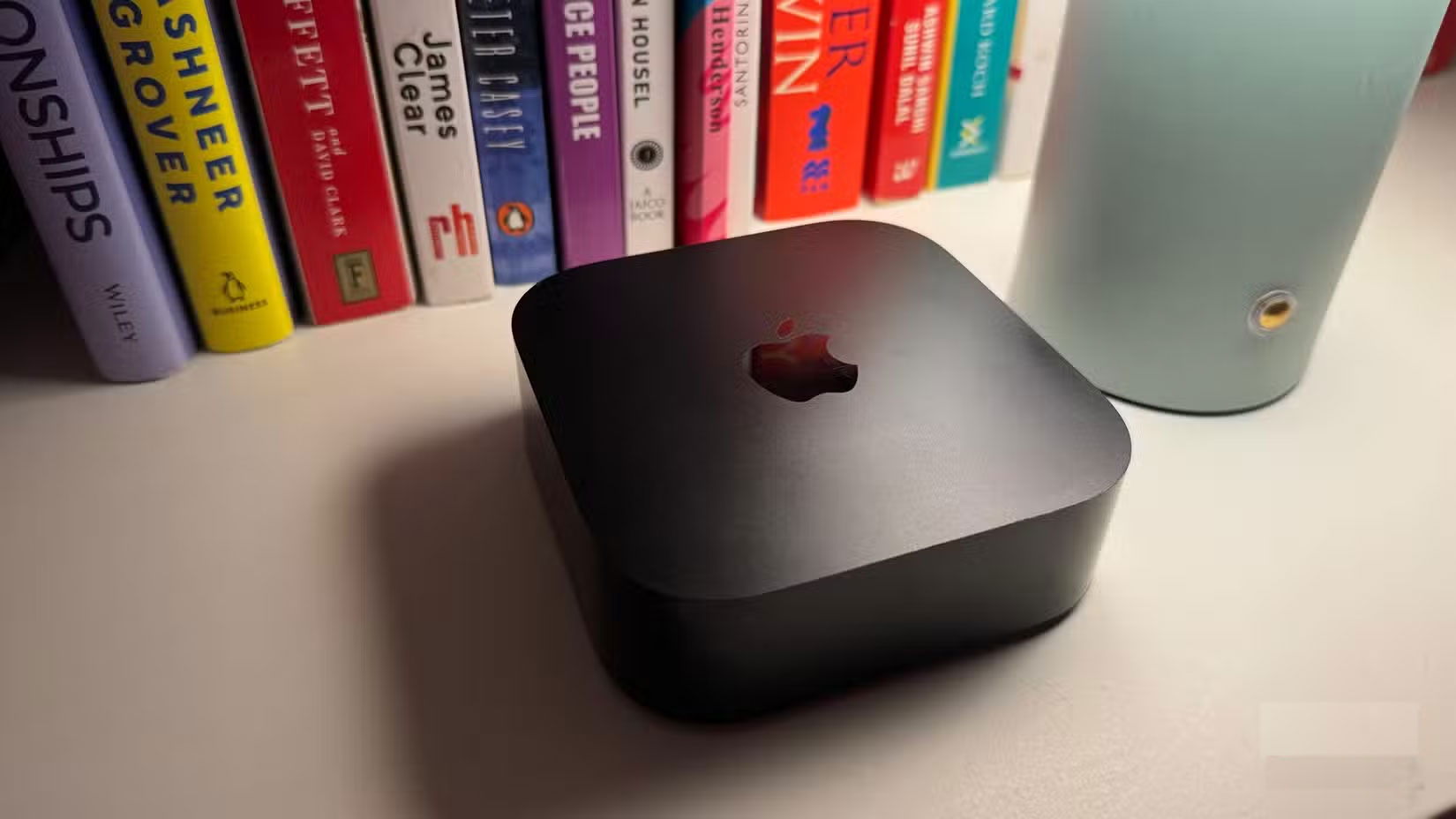 6 Reasons to Skip Your Smart TV and Buy a Streaming Stick Instead Picture 1