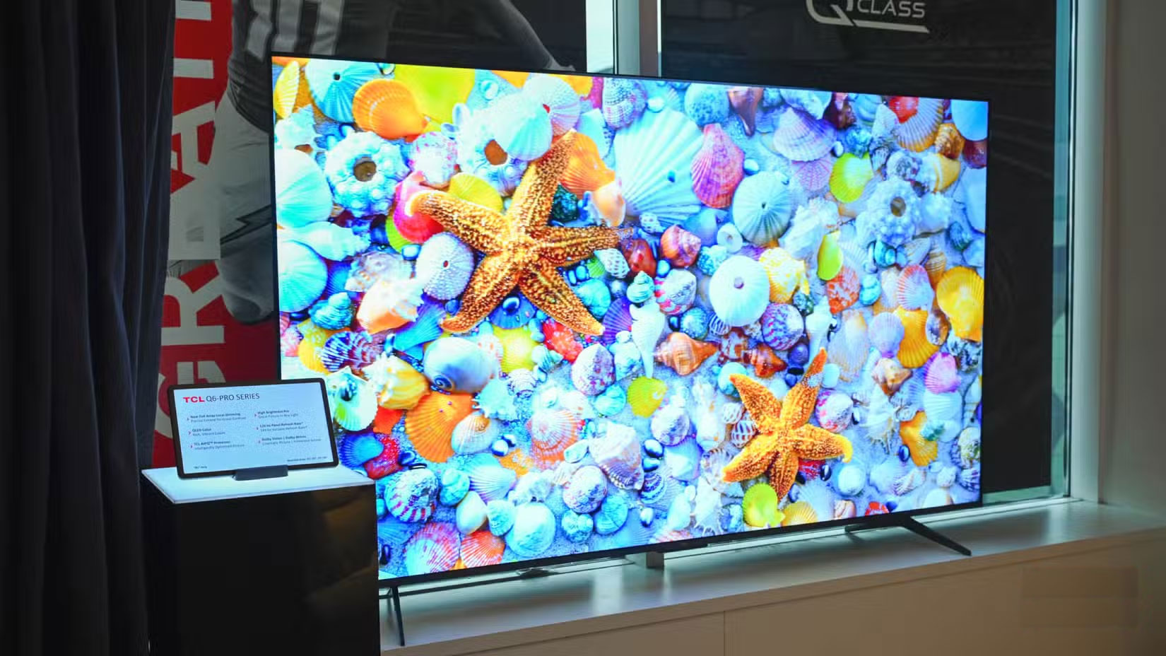 6 Reasons to Skip Your Smart TV and Buy a Streaming Stick Instead Picture 2