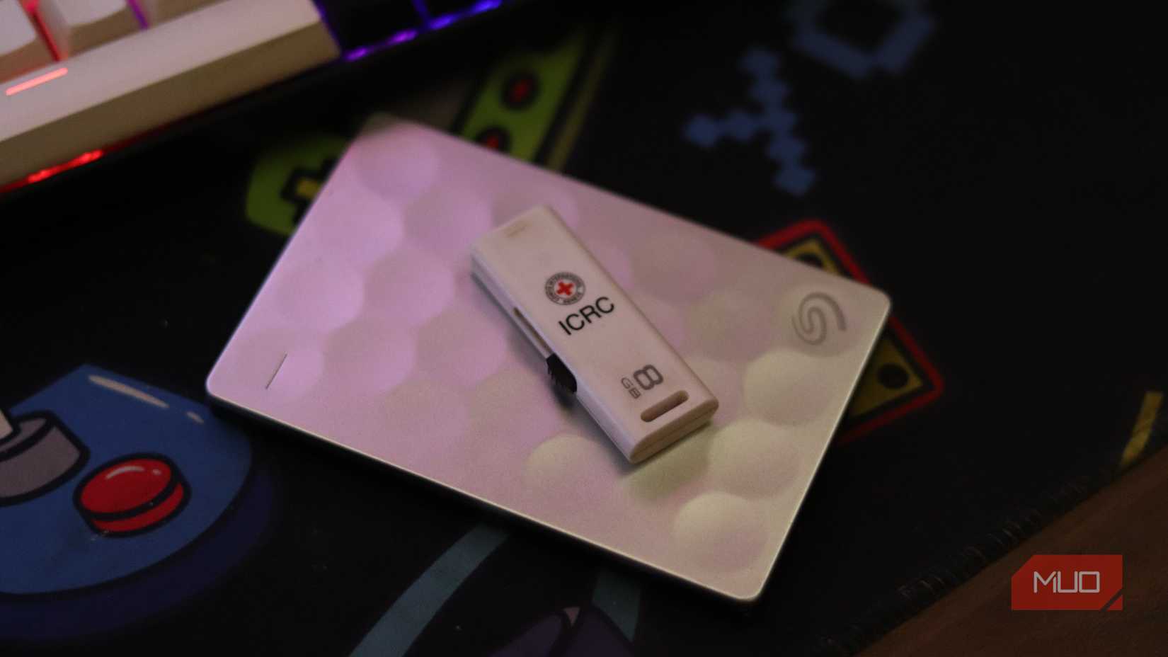 7 Simple Ways to Turn Your iPad into a Laptop Replacement Picture 2