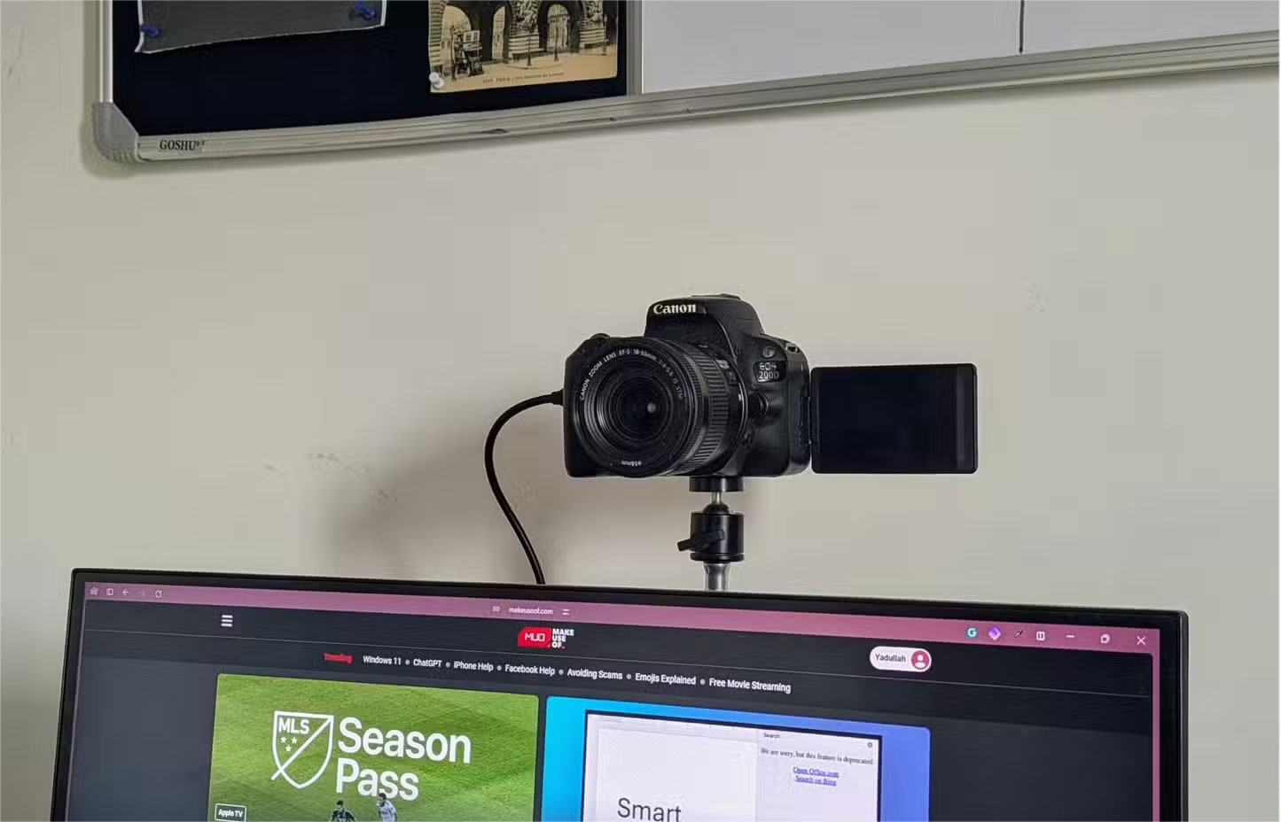 7 Smart Ways to Use Your Monitor Without a Computer Picture 3