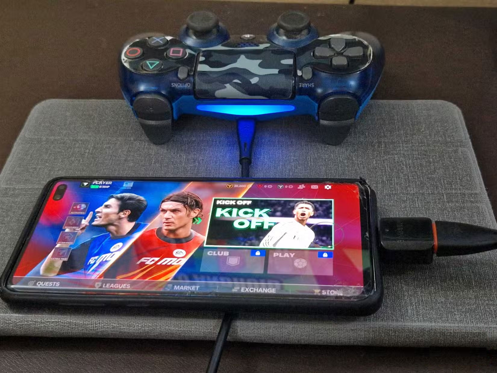 9 phone accessories that seem useless but are actually great Picture 3