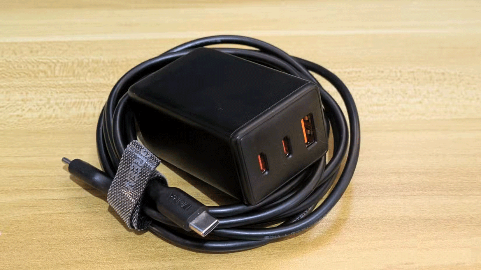 9 'must-have' tech gadgets for travel Picture 4