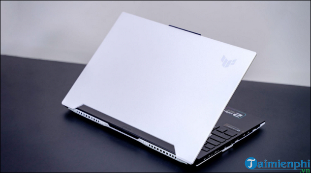 Picture 11 of A compilation of the most popular and affordable gaming laptop models currently available.