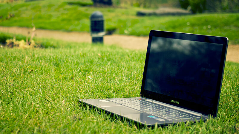 Adjust screen brightness win 10 on laptop WITHOUT MOUSE extremely EASY Picture 1