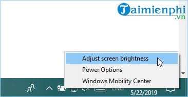 Picture 5 of Adjusting the screen brightness on an HP laptop.