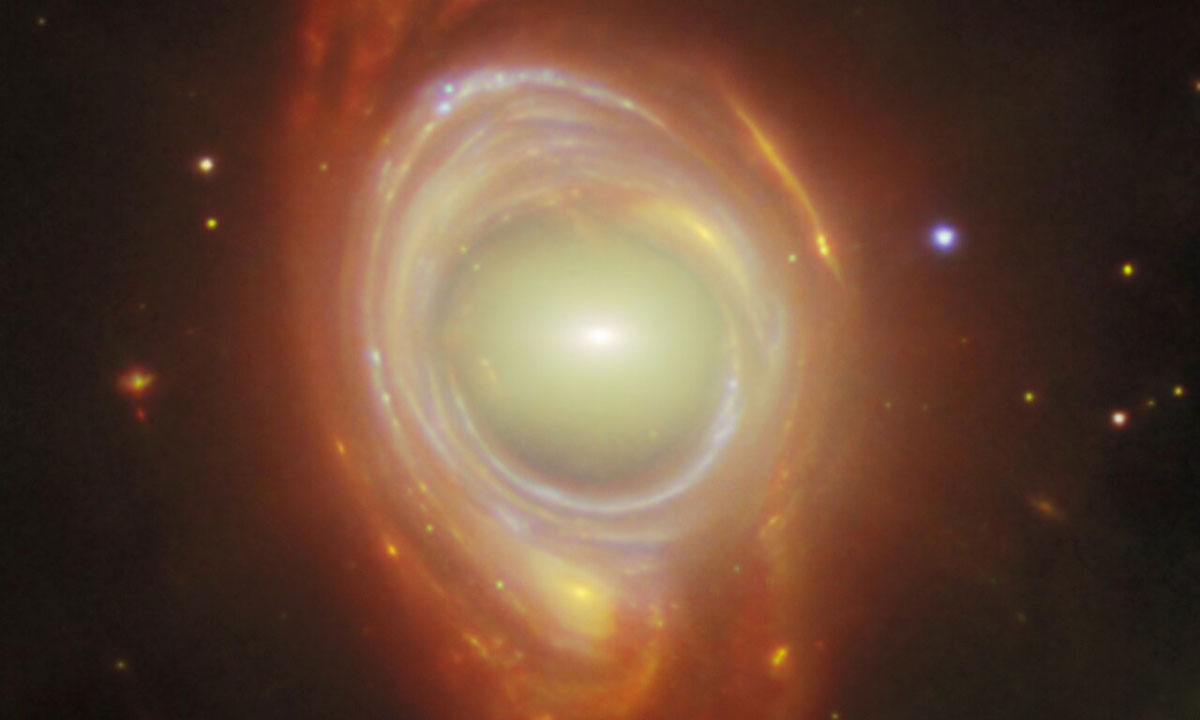 Admire the rare and beautiful 'astronomical ring' of the universe Picture 1