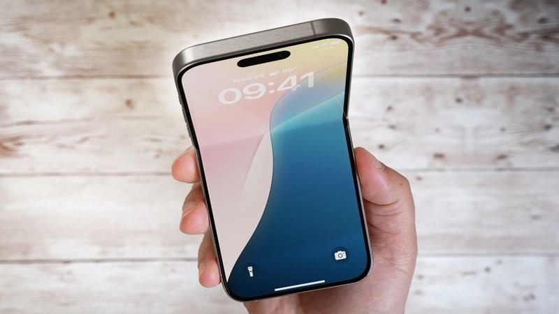 Apple may use ultra-thin glass for foldable iPhone Picture 1