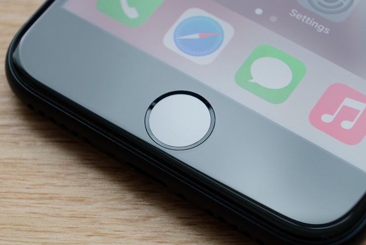Apple Says Goodbye to 3 Iconic iPhone Components Picture 1