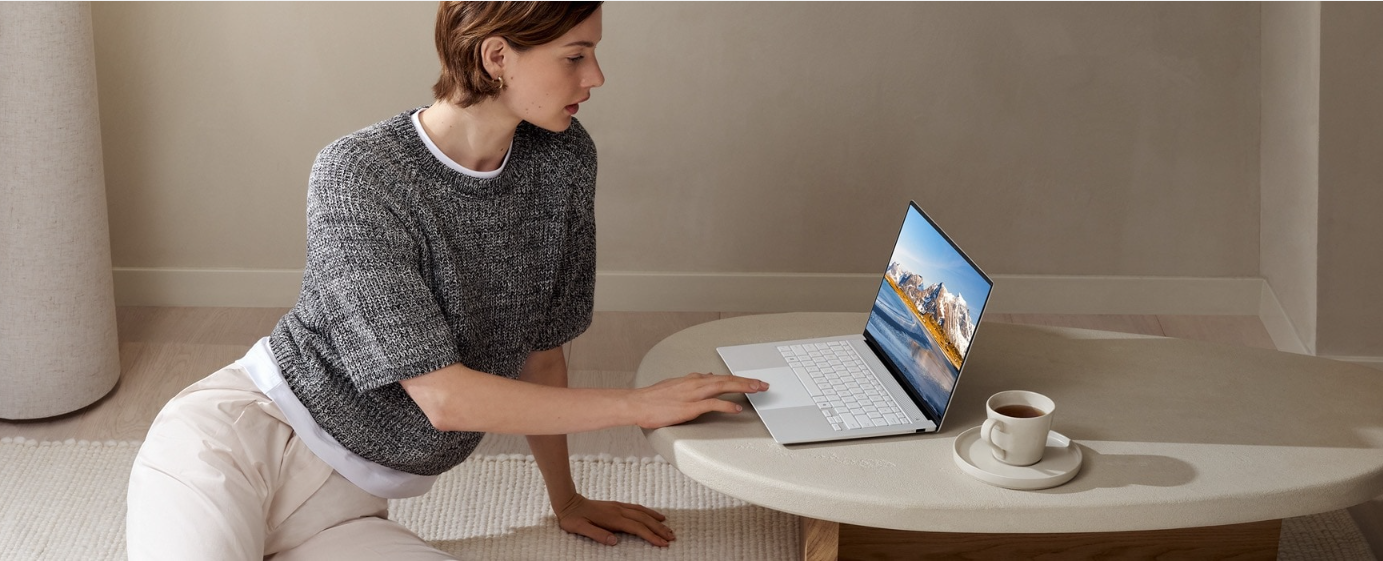 ASUS Zenbook S 14 - Copilot+ PC AI with 120 TOPs Picture 5