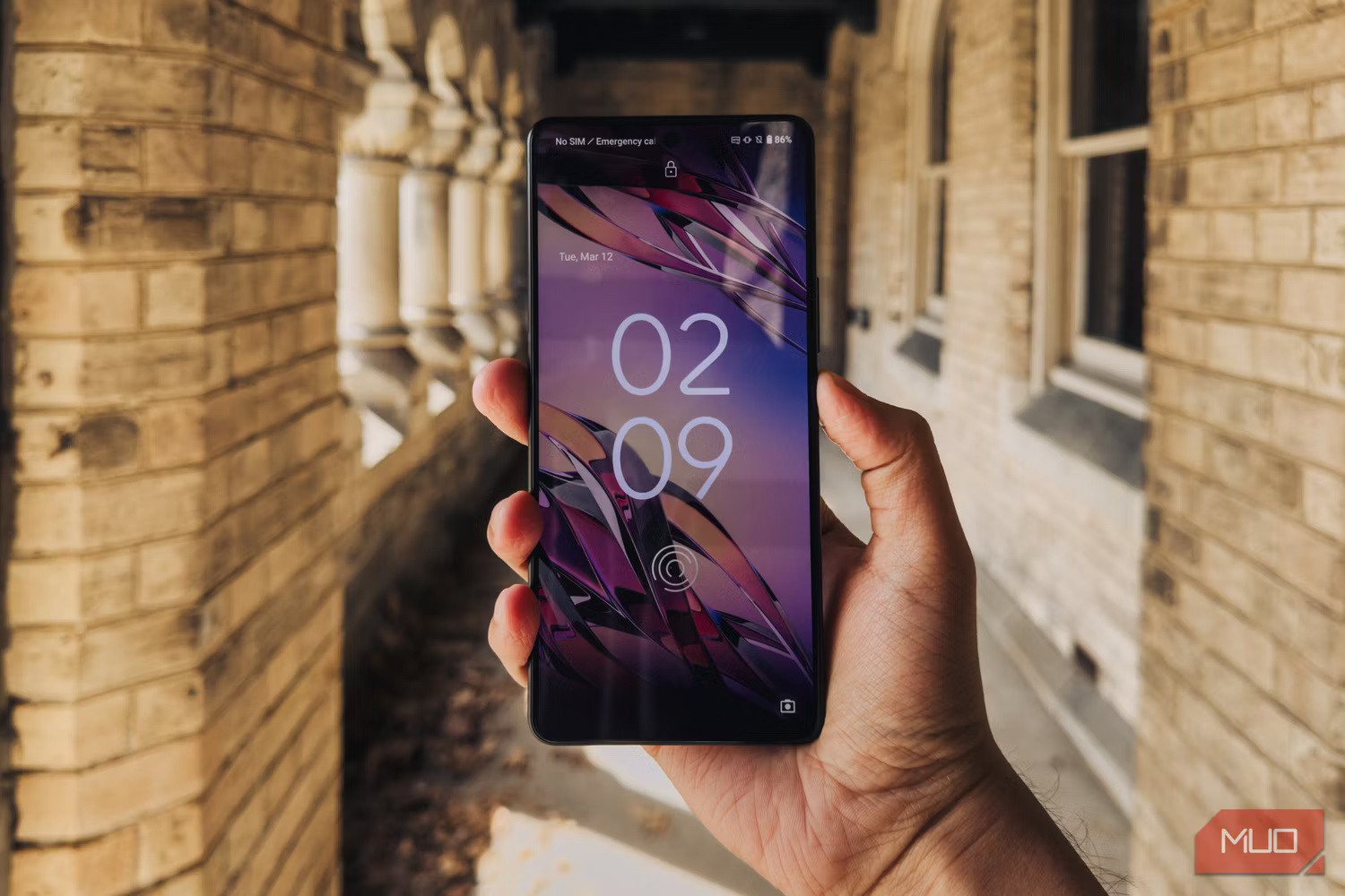 ASUS ZenFone 11 Ultra: Larger size, good battery life, suitable for gaming Picture 3