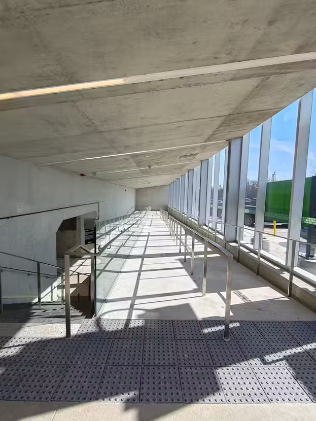 ASUS ZenFone 11 Ultra: Larger size, good battery life, suitable for gaming Picture 7