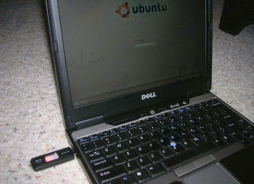 Boot and run Ubuntu from the USB drive Picture 8