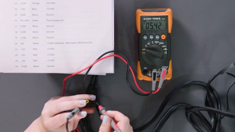 Causes and Solutions When Laptop Screen Goes White Picture 10