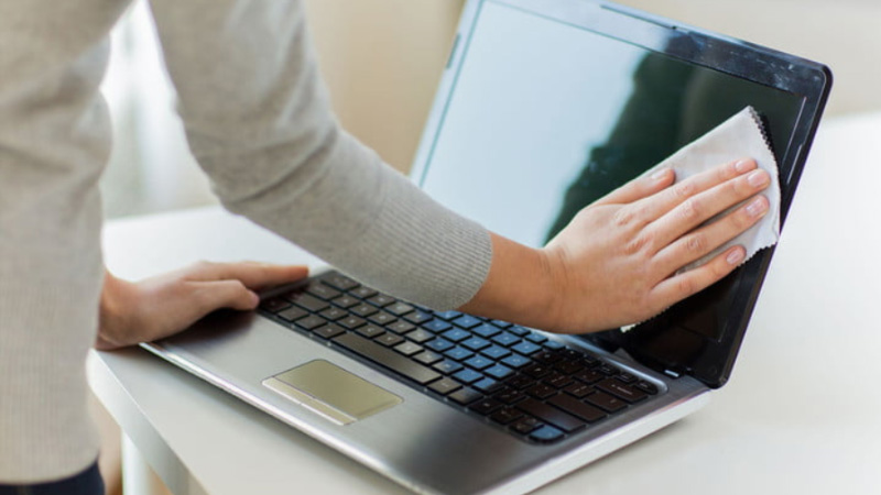 Causes and Solutions When Laptop Screen Goes White Picture 5