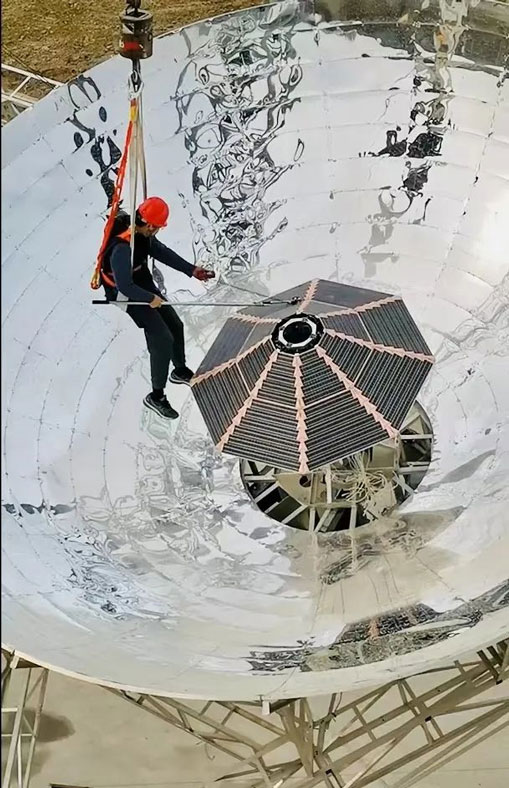 China successfully tests wireless transmission of solar energy from high above to the ground Picture 2