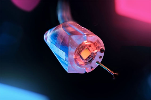 Coin-sized magnetic robot - a breakthrough in intestinal cancer diagnosis Picture 1