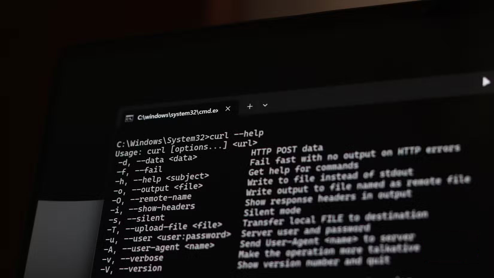 Command Prompt is really the best download manager for Windows Picture 1