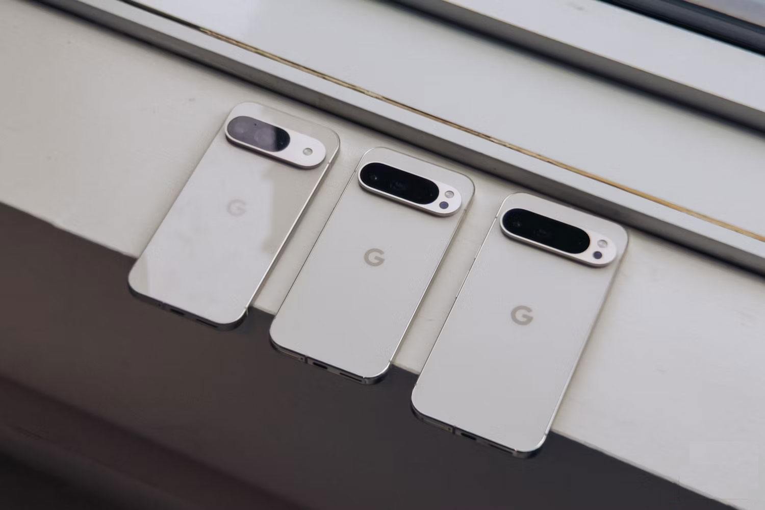 Compare Pixel 9 and Pixel 9 Pro Picture 2