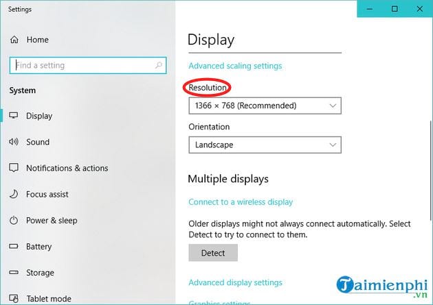 Picture 4 of Computer screen shrinks on both sides: causes and solutions.