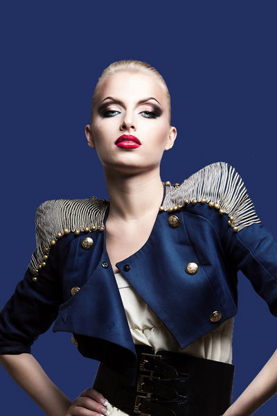 Create fashionable photo collages with Photoshop CS6. Picture 3