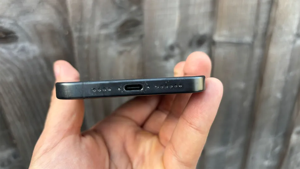 Detailed information about iPhone 15 Pro Max Picture 4