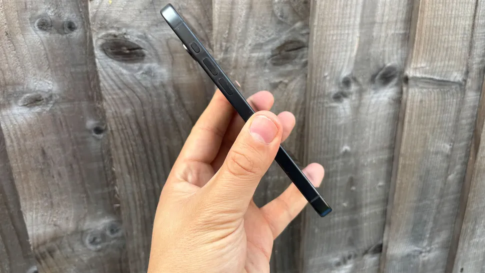 Detailed information about iPhone 15 Pro Max Picture 5