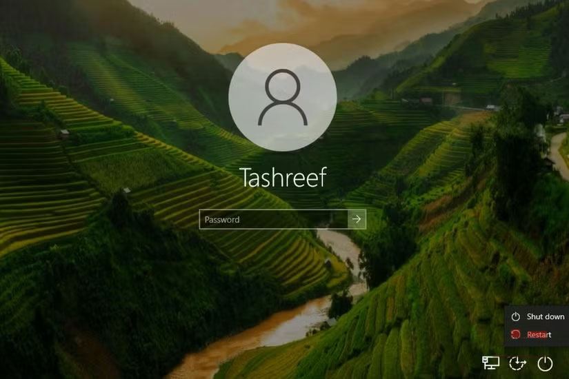 Disadvantages of using a local Windows account Picture 8