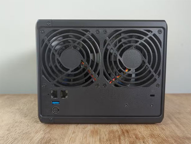 Picture 2 of Don't rush into buying an expensive NAS: A used PC is cheaper and more efficient.