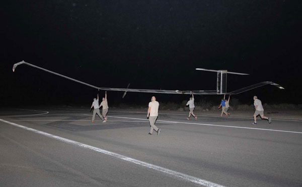 Drone sets record for flying continuously for 40 days and still hasn't landed Picture 2