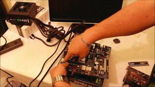 Picture 11 of Fixing a computer that keeps restarting but doesn't display the BIOS screen.