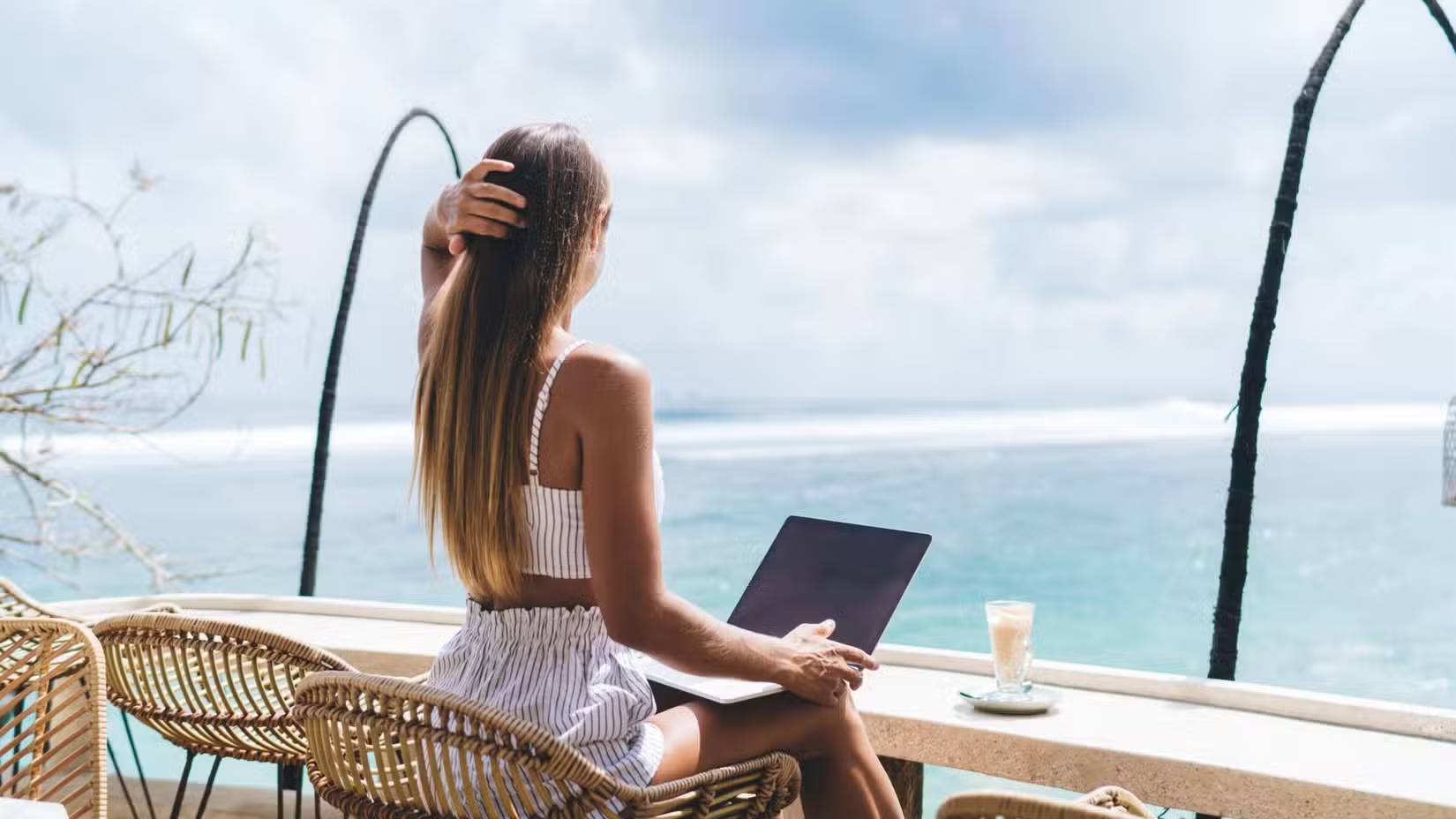 From eSIM to AI: Technology makes long journeys more comfortable and safer. Picture 2