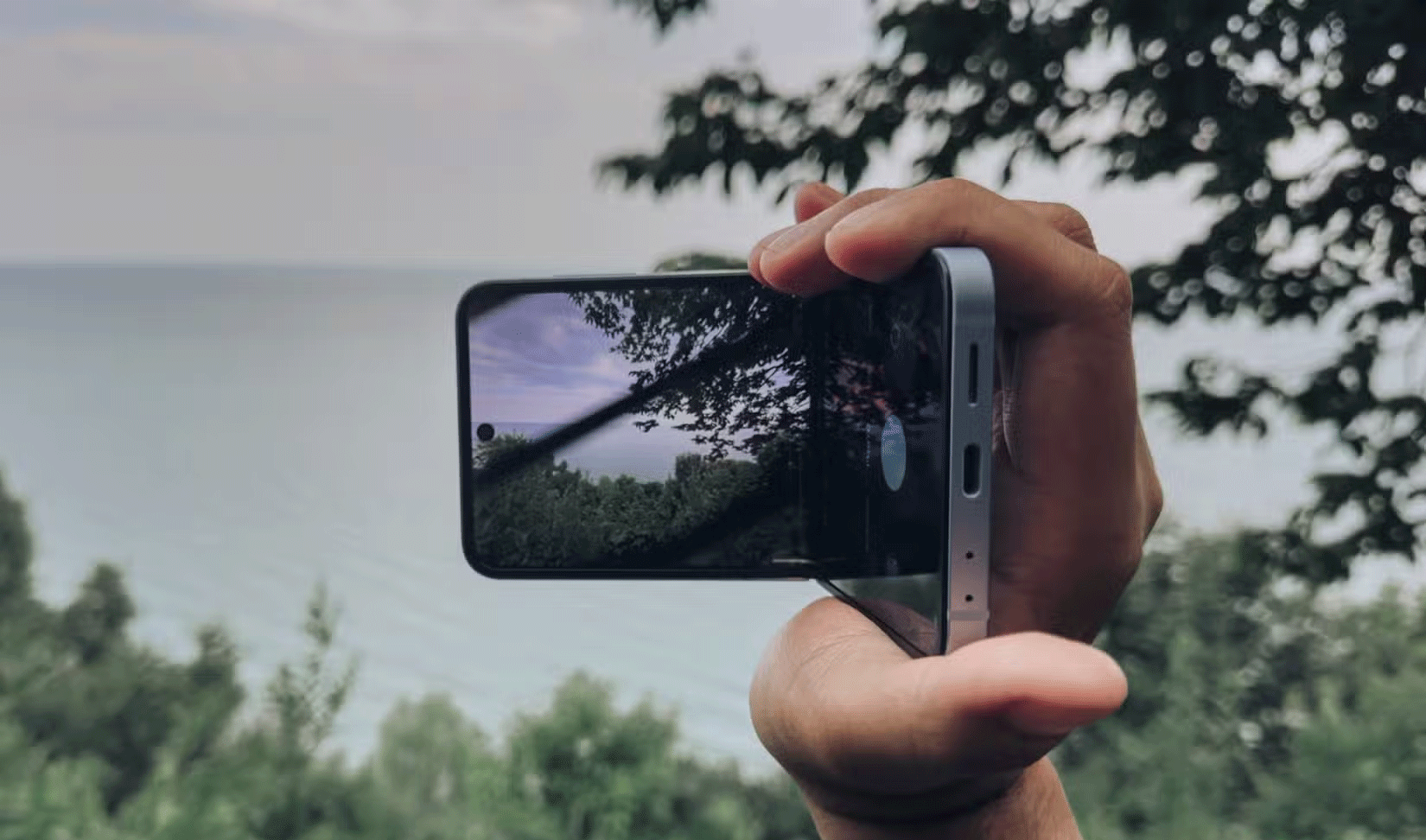 Here's What Android Phone Makers Do Better Than Apple! Picture 2