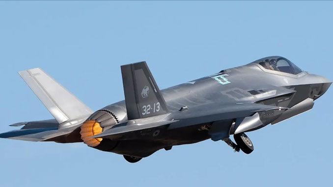 How much money do fighter planes burn per flight hour? Picture 2