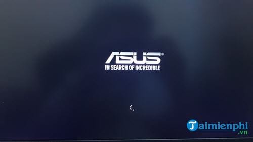 How to adjust BIOS on Asus laptop to BOOT from USB Picture 1