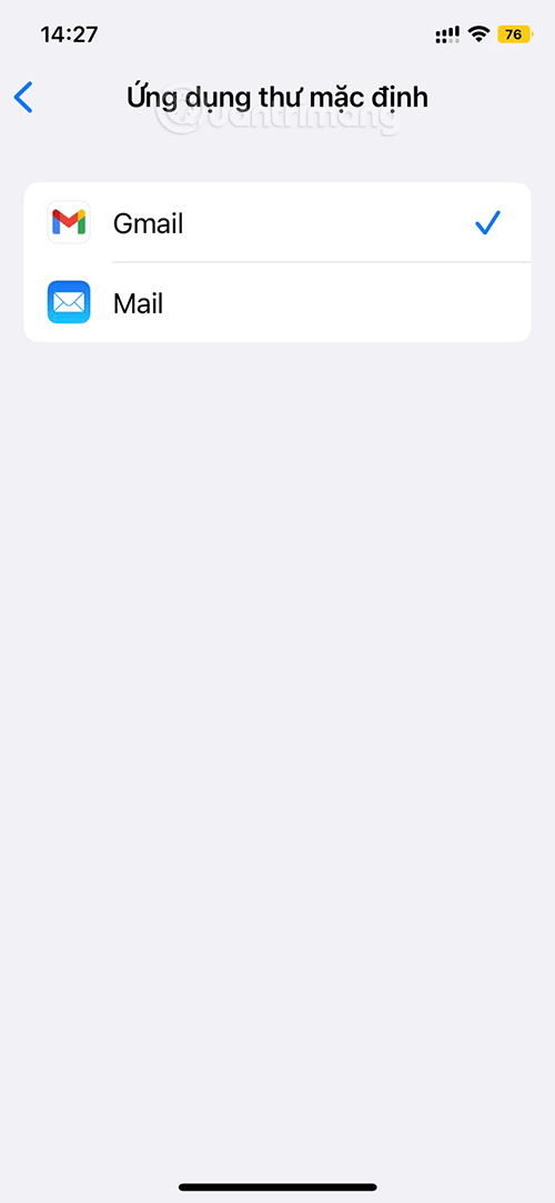 How to change default browser and email on iPhone Picture 6