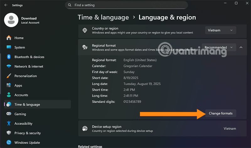 Picture 4 of How to change the date and time format on Windows, change the slash to a dot.